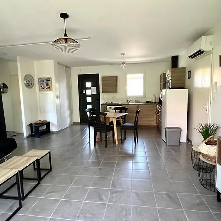 RÉNOVÉE 2021,JARDIN,TERRASSE,ANIMAUX ACCEPTES,sans vis-à-vis Villa Gujan-Mestras