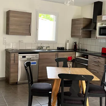 Villa RÉNOVÉE 2021,JARDIN,TERRASSE,ANIMAUX ACCEPTES,sans vis-à-vis Gujan-Mestras