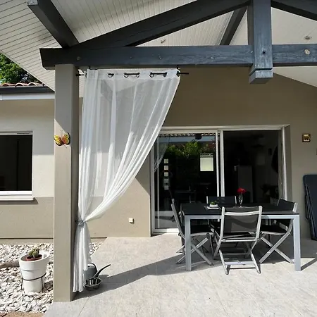 RÉNOVÉE 2021,JARDIN,TERRASSE,ANIMAUX ACCEPTES,sans vis-à-vis *